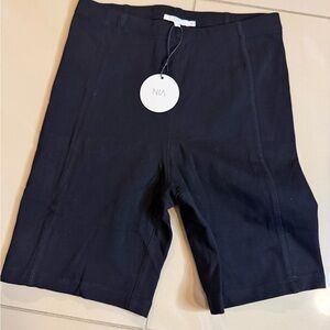 NIA Black Biker Shorts Size Small NWT